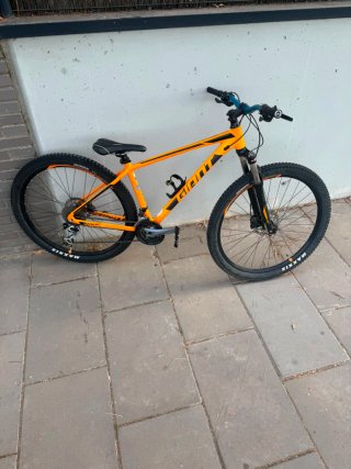 Bicicleta Giant Talon Naranja