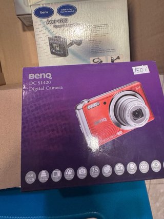 Confezione di fotocamere digitali BenQ, Acer, Starblitz