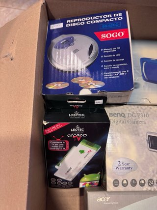 Confezione di fotocamere digitali BenQ, Acer, Starblitz