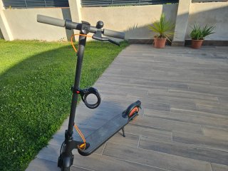 Xiaomi Electric Scooter 4 go+ Candado y Cargado