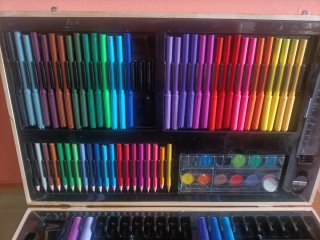 Maletín pinturas de madera