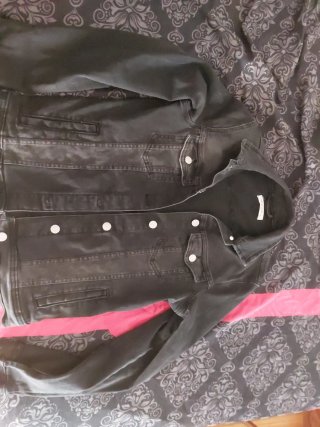 Chaqueta vaquera negra