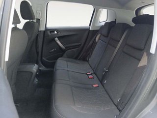 Peugeot 2008 BlueHDi 100 Style 73 kW (100 CV)
