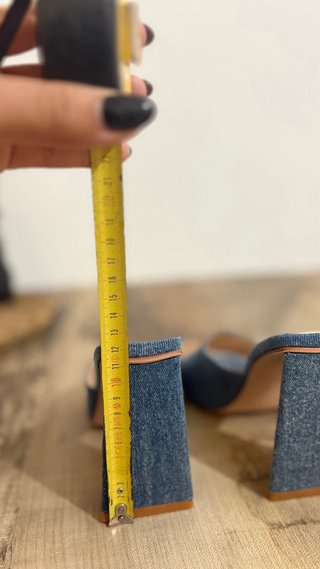 Sandalias tacón vaqueras