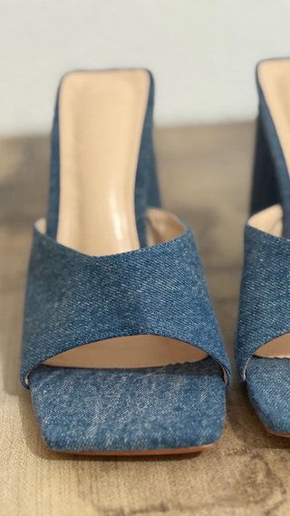 Sandalias tacón vaqueras