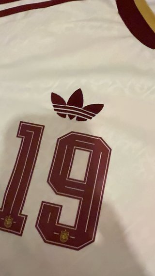 Camiseta España Adidas Talla M
