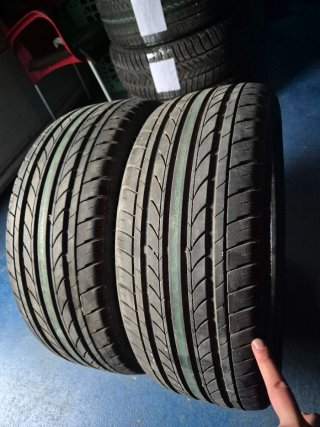 Neumáticos Dunlop 235/45 R18