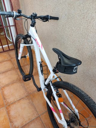 Bicicleta Rockrider ST 100 Blanca
