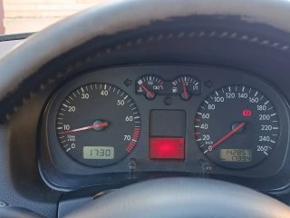 Volkswagen Golf 2001