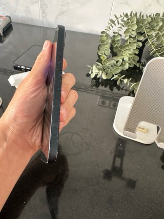 iPhone 13 Mezzanotte