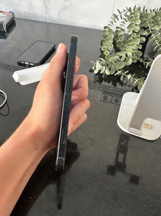 iPhone 13 Mezzanotte