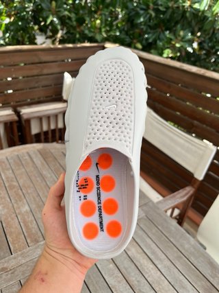 Nike Mind 001