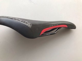 Sillín Bici Selle Italia X-Cross Negro