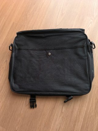 Maletín bandolera ESCAC