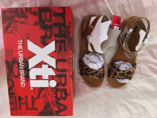 Sandalias tacón pequeño nuevas T39