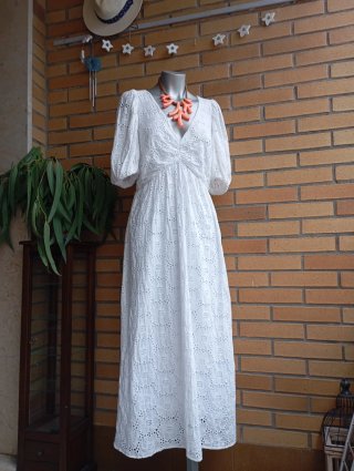 Vestido blanco Zara