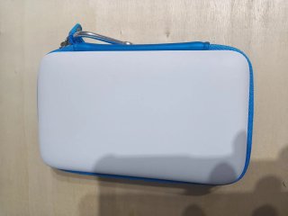 NUEVO. 2 fundas para 3DS + Accesorios