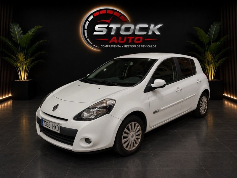 Renault Clio 2012 - foto 1