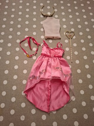 Lote 2 Nancy + Ropa y Accesorios