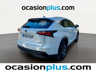 Lexus NX 300h Executive 4WD Tecno + Navibox 145 kW (197 CV)