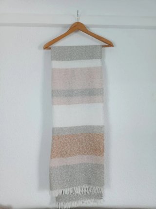 Bufanda larga Primark rayas gris rosa