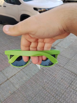 Gafas de sol verdes