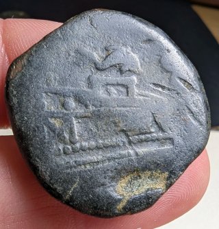 Moneda romana anónima Roma 179-170 a.C. "Delfín"