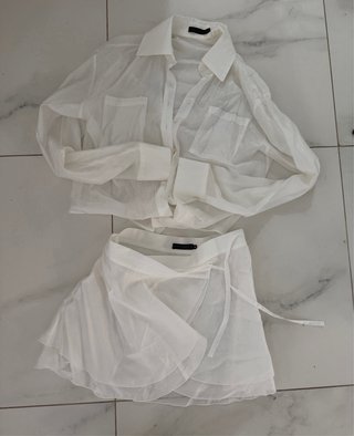 Conjunto Camisa y Falda Blanca Ligera
