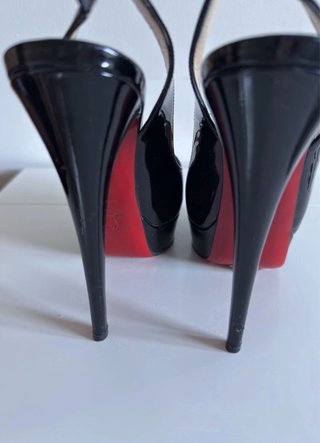 Zapatos Christian Louboutin Peep-toe Talla 38.5