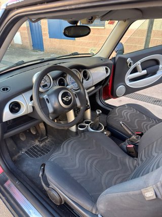 MINI ONE 2003
