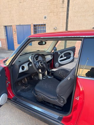 MINI ONE 2003