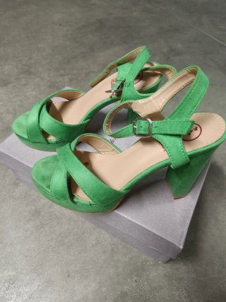 Sandalias verdes tacón plataforma talla 36
