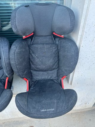 4 Sillas Bebé Confort Grupo 1/2/3 precio 30 € unid
