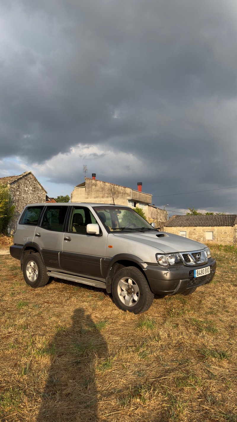 Nissan Terrano II 2004 - foto 1