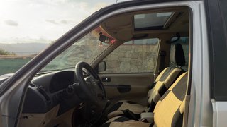 Nissan Terrano II 2004
