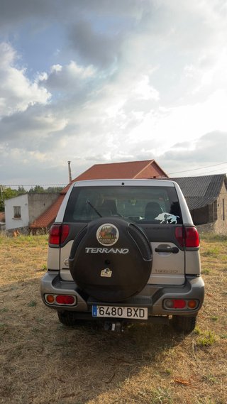Nissan Terrano II 2004