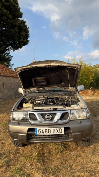 Nissan Terrano II 2004