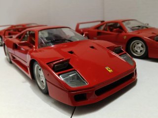 Ferrari F40 1/18
