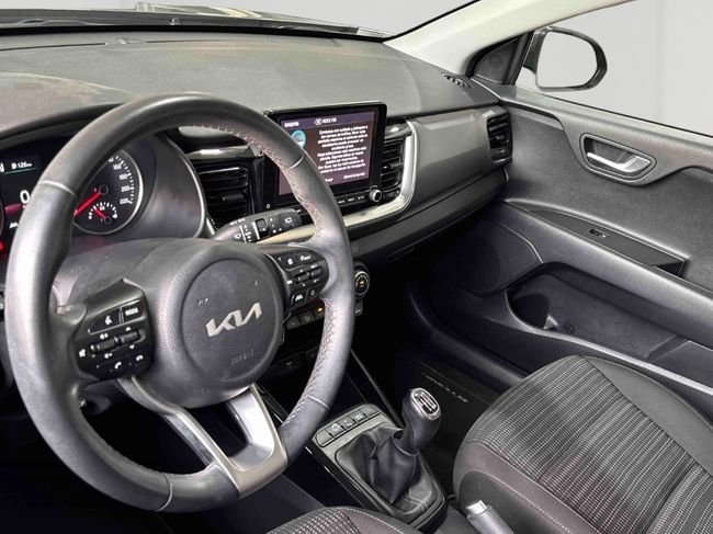 Kia Stonic 2023, foto 9