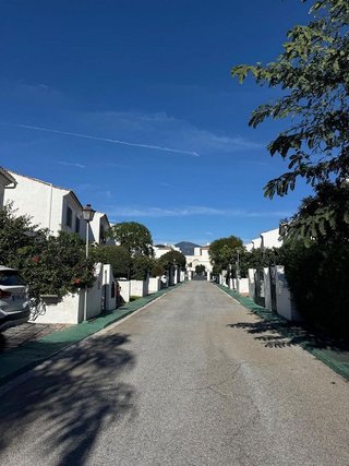 Casa pareada en alquiler en Nueva Alcántara en Marbella