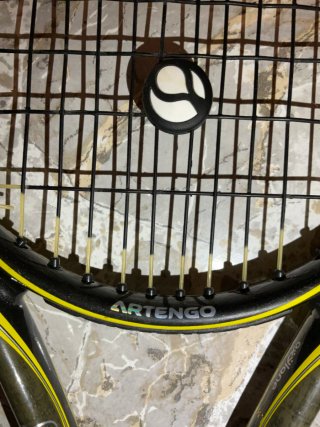 Raqueta Tenis Artengo RT920 + Funda