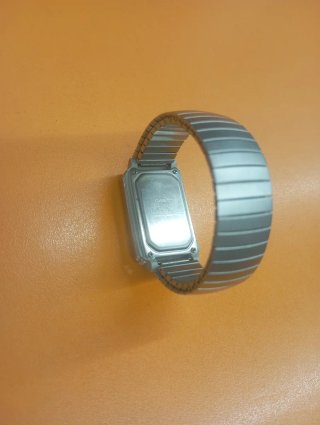 Reloj Casio Illuminator Vintage Plata