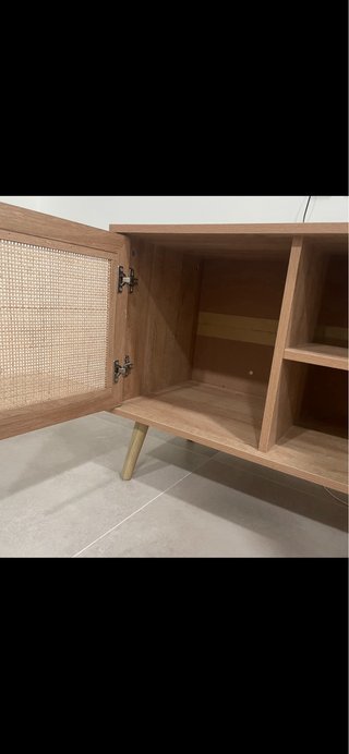 Mueble TV madera y caña trenzada
