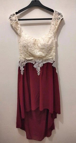 Vestido de fiesta encaje blanco y rojo
