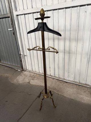 Perchero de pie antiguo