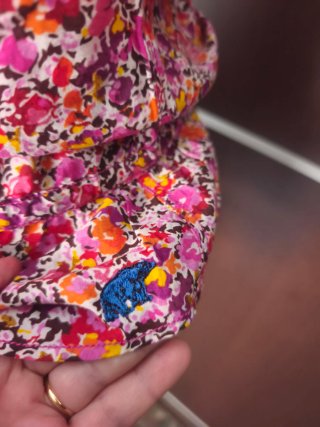 Blusa floral hombros descubiertos