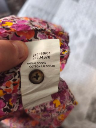 Blusa floral hombros descubiertos