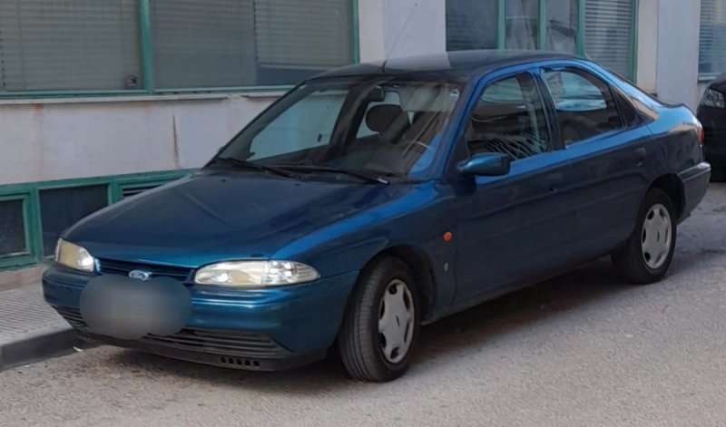 Ford Mondeo 1998 - foto 1