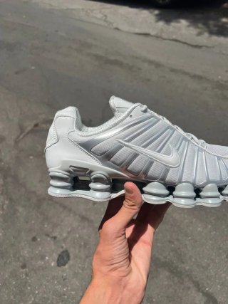 Nike Shox TL