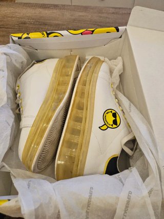 Zapatillas Karl Lagerfeld Blancas y Amarillas